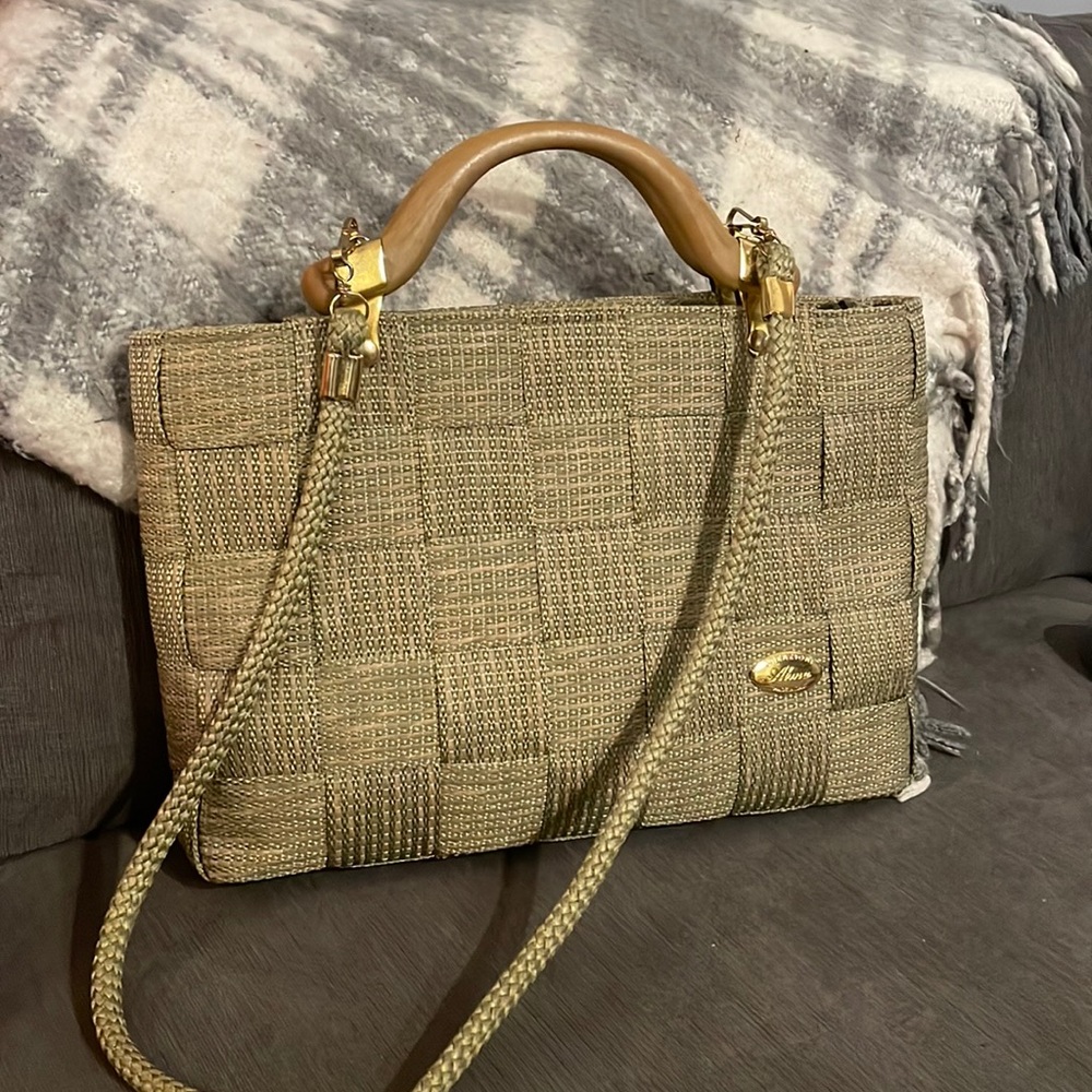Beautiful Vintage Woven Creazioni Alma Handbag